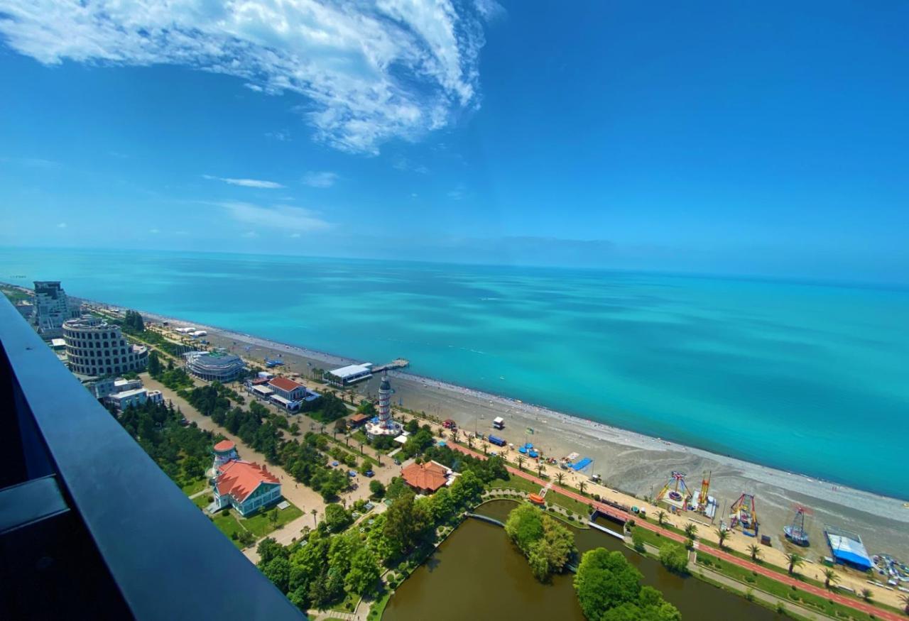 Orbi City Twins Tower Batumi Exteriör bild
