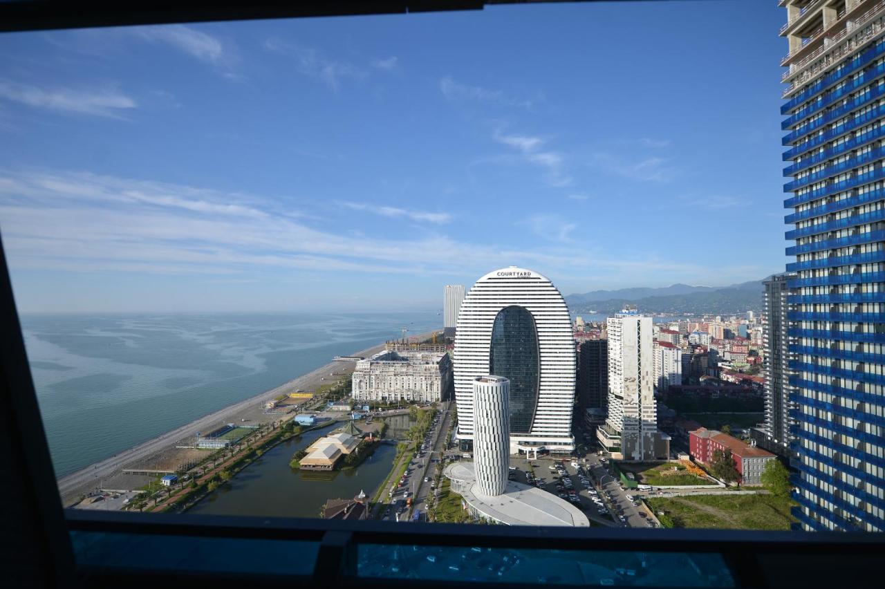 Orbi City Twins Tower Batumi Exteriör bild