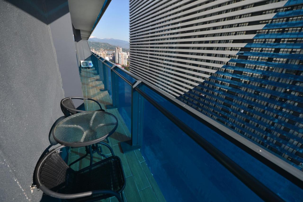 Orbi City Twins Tower Batumi Exteriör bild