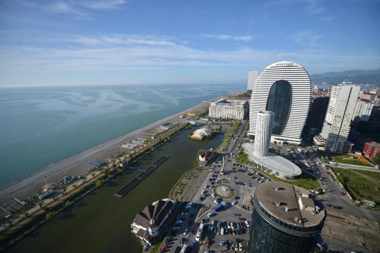 Orbi City Twins Tower Batumi Exteriör bild