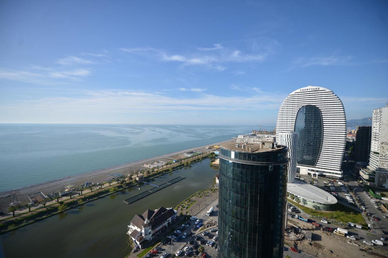 Orbi City Twins Tower Batumi Exteriör bild